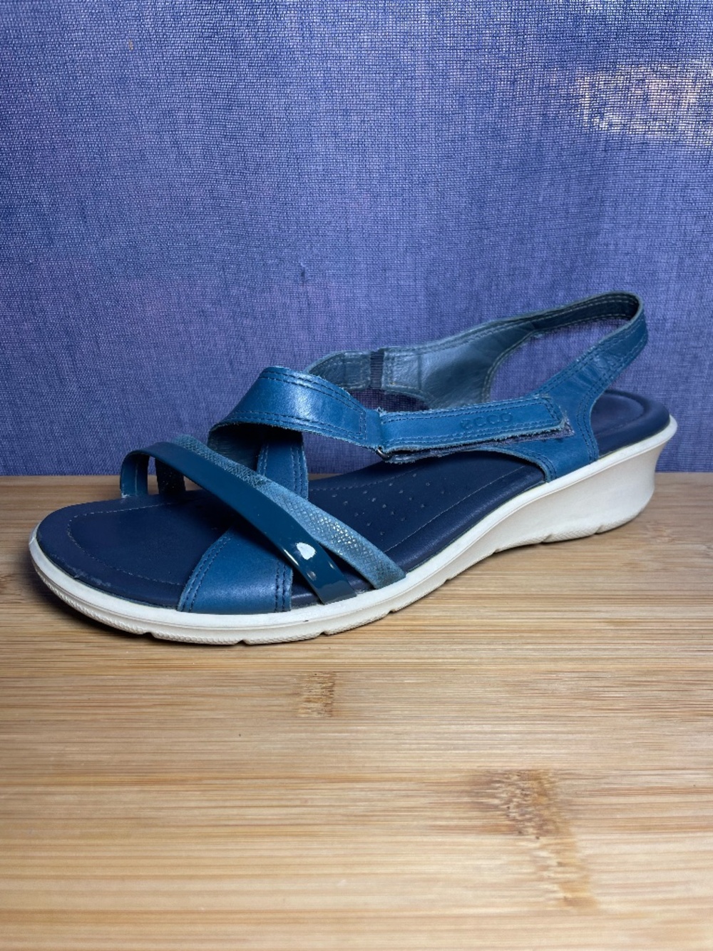 Ecco Felicia Slingback Sandals Blue 38 Women's 7 7.5 Strappy Kitten Wedge Heels